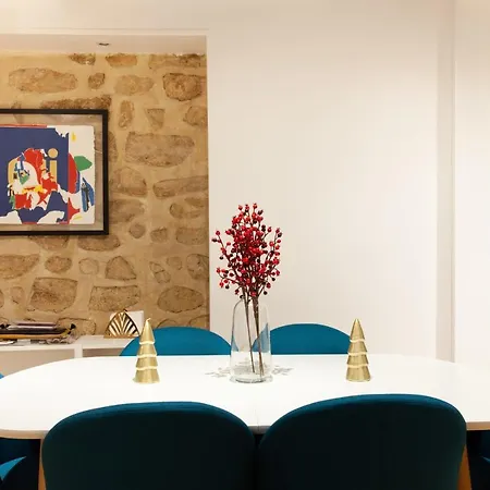 Appt With A Warm Design Close To Trocadero *
